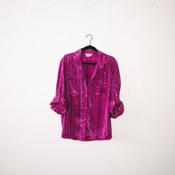 Vintage Fuchsia Gel Esprit Blouse with Black Stripes & Shimmery Floral Pattern - Picture 5 of 8